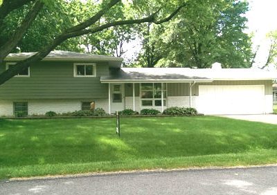 Exterior house painting by CertaPro house painters in Peoria, IL