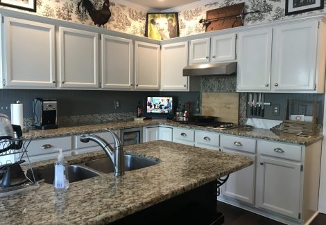 Kitchen Cabinet Painting