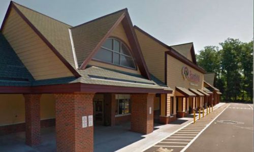 Hannaford - Exterior
