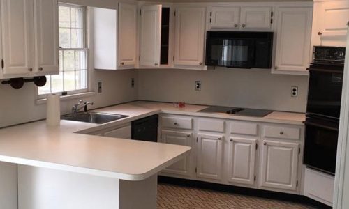 Custom Cabinet Refinishing