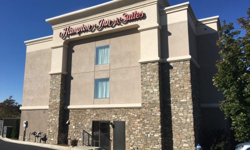 Hampton Inn Exterior