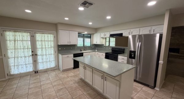 cabinet painting pricing guide