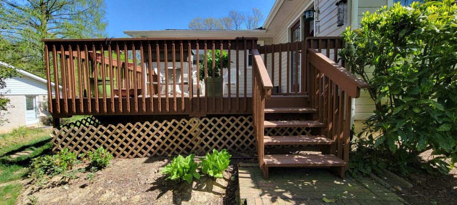 wood deck before painting Preview Image 1