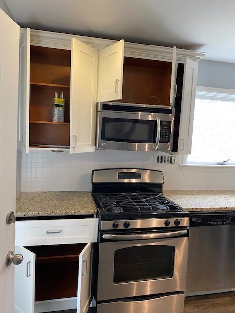 professional cabinet painting company chicago Preview Image 3
