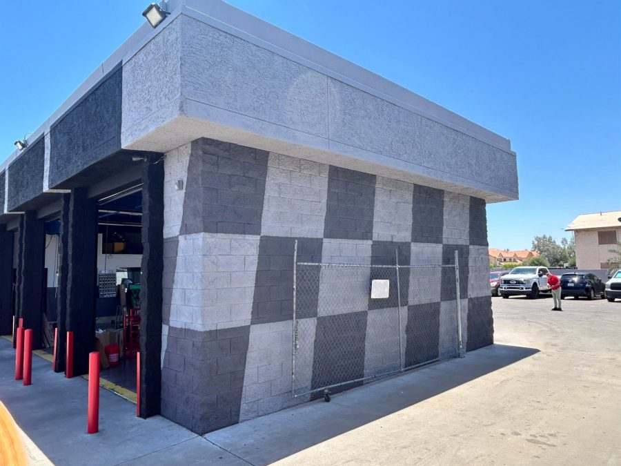 checkerboard pattern painted auto shop exterior Preview Image 4