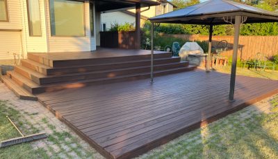 Saskatoon, SK – Deck Painting