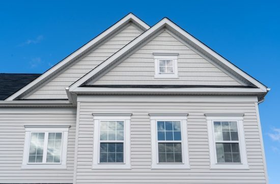 Vinyl and Alumiinum Siding Painting