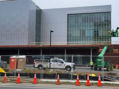 kaiser permanente building during painting