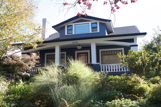 Exterior house painting in Portland Oregon