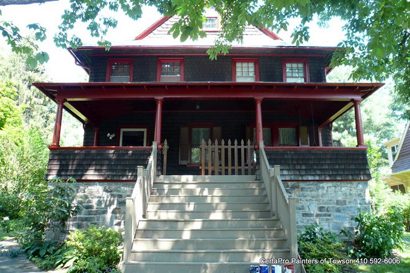 Black and Red Home