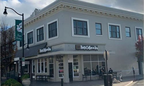 Pete's Coffee on Burlingame Ave