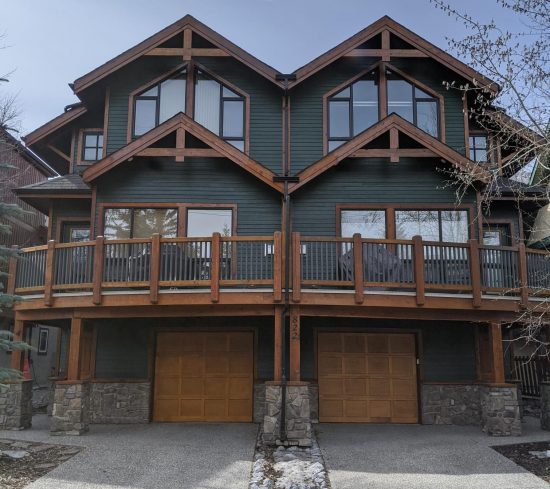Two-toned Exterior Painting in Canmore