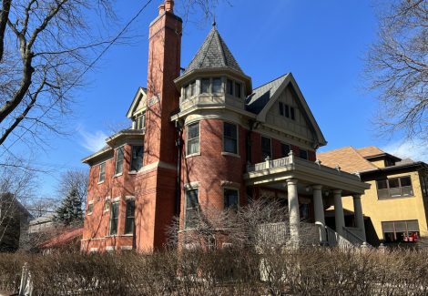 Historic Lakewood-Balmoral Neighborhood
