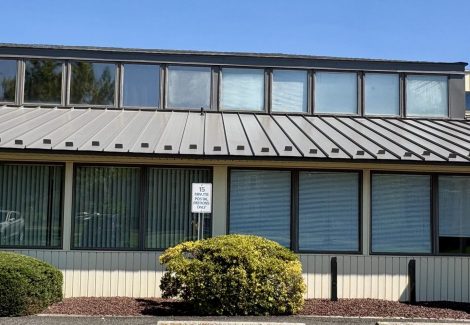 Multi-Tenant Shopping Center