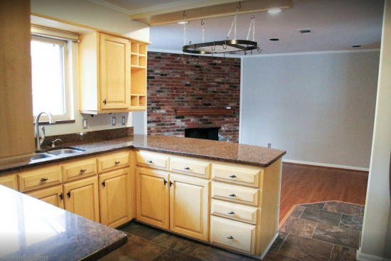 Kitchen Cabinet Update