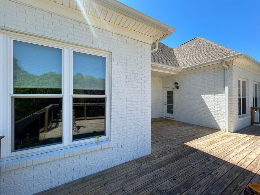white painted brick home exterior Preview Image 2