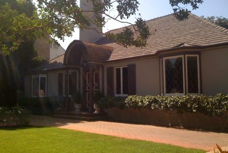 Stucco Repair & Painting
